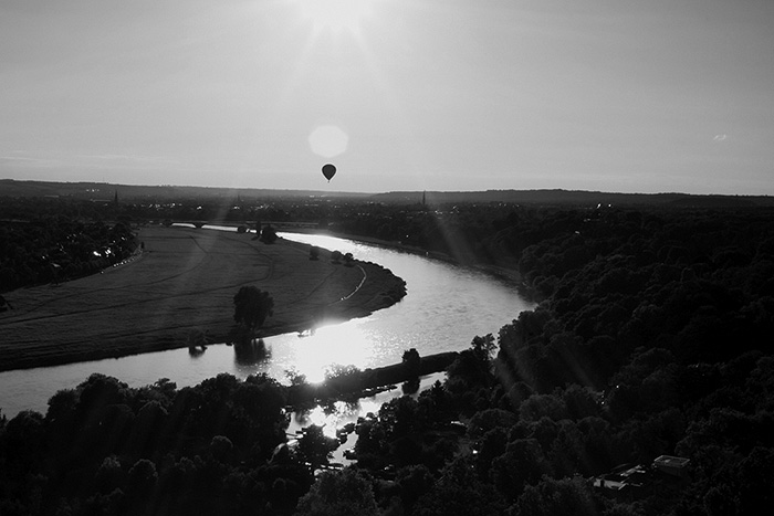 Bernd Grams, Fotografie „Gegen die Sonne“,, 37 x 55 cm